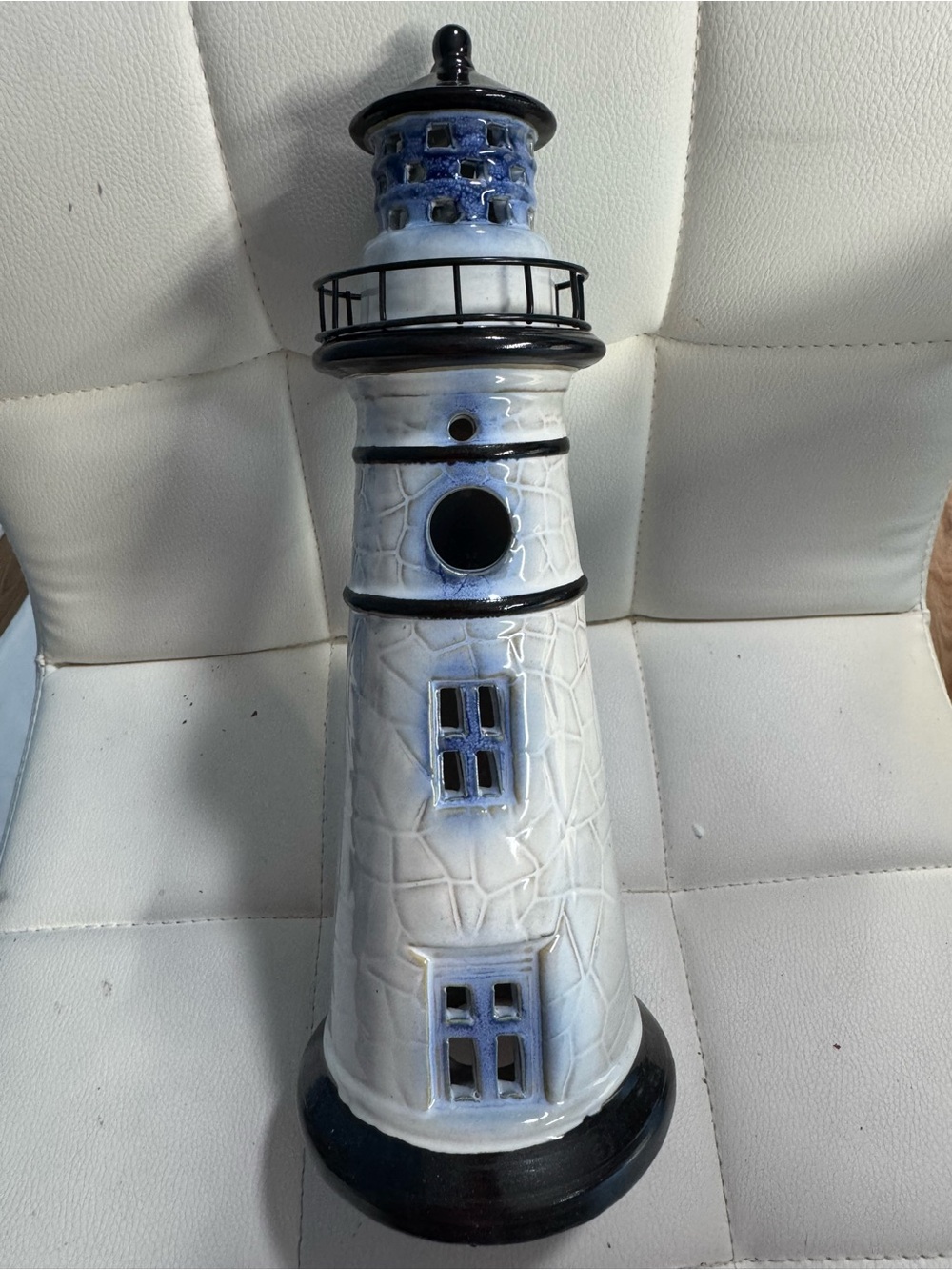 Cracker Barrel Ceramic
Lighthouse Accent Light